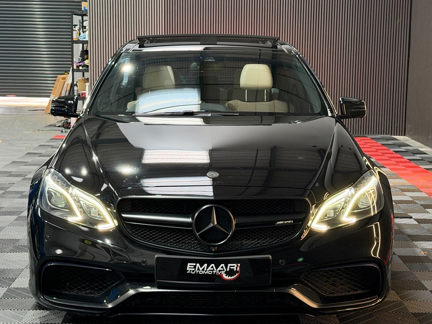 [ berth ]Mercedes-Benz E Class