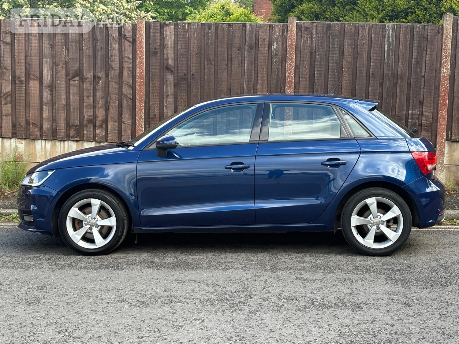 Audi A1 2015 - Cars
