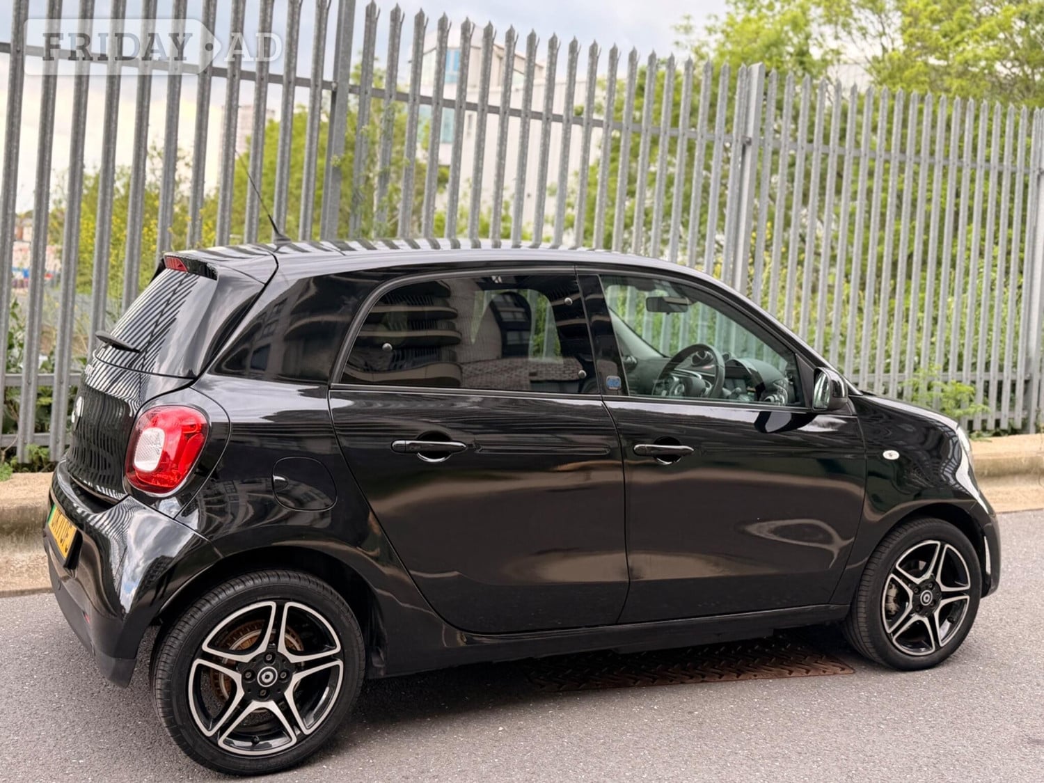 [ berth ]Smart ForFour