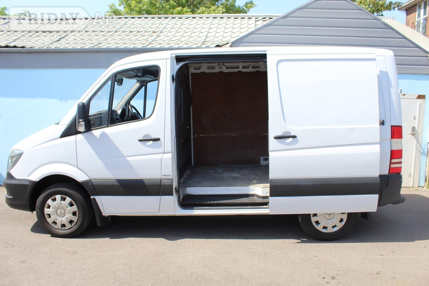 Mercedes-Benz Sprinter 2016 - Vans & Commercial Vehicles in Southampton