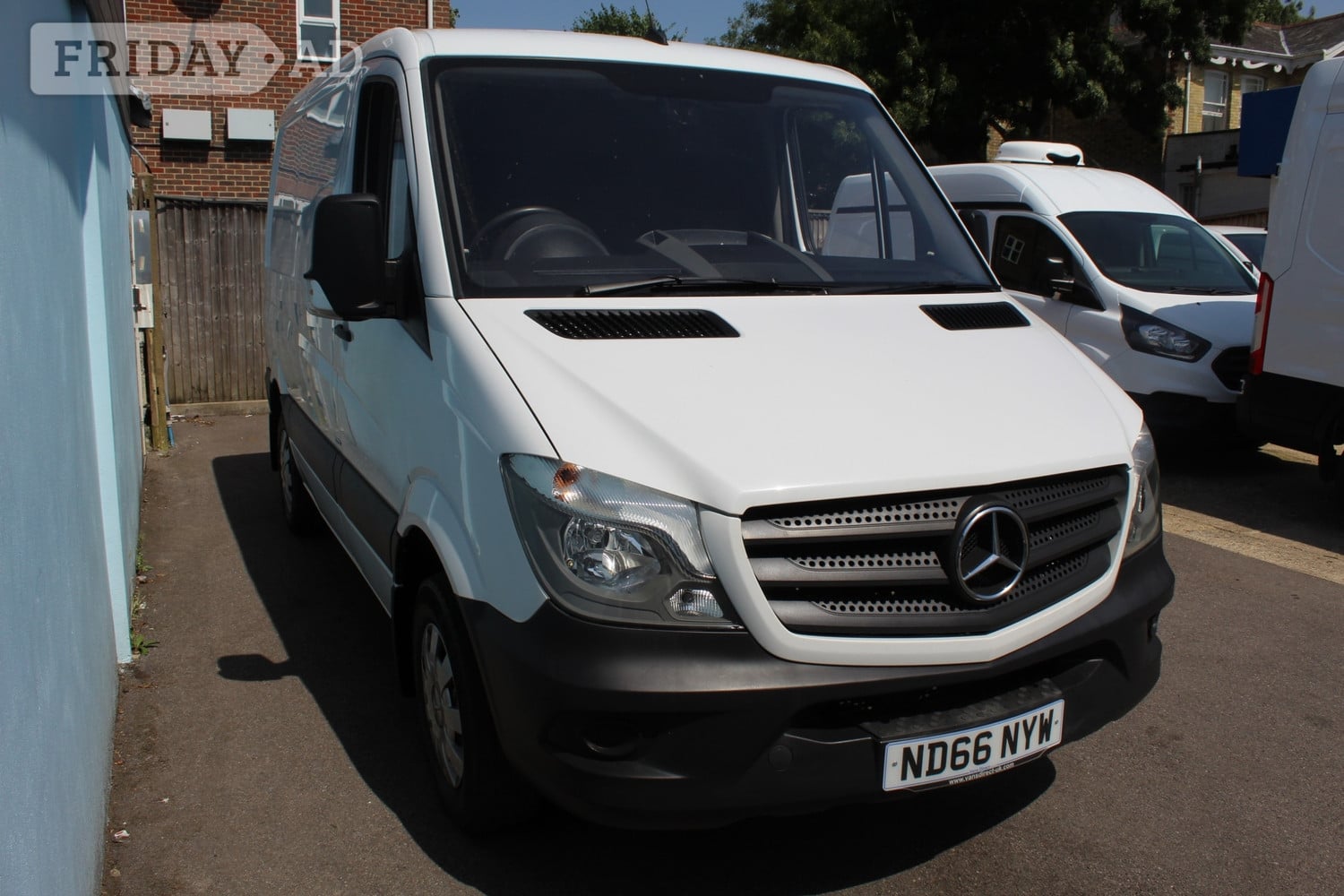 Mercedes-Benz Sprinter 2016 - Vans & Commercial Vehicles