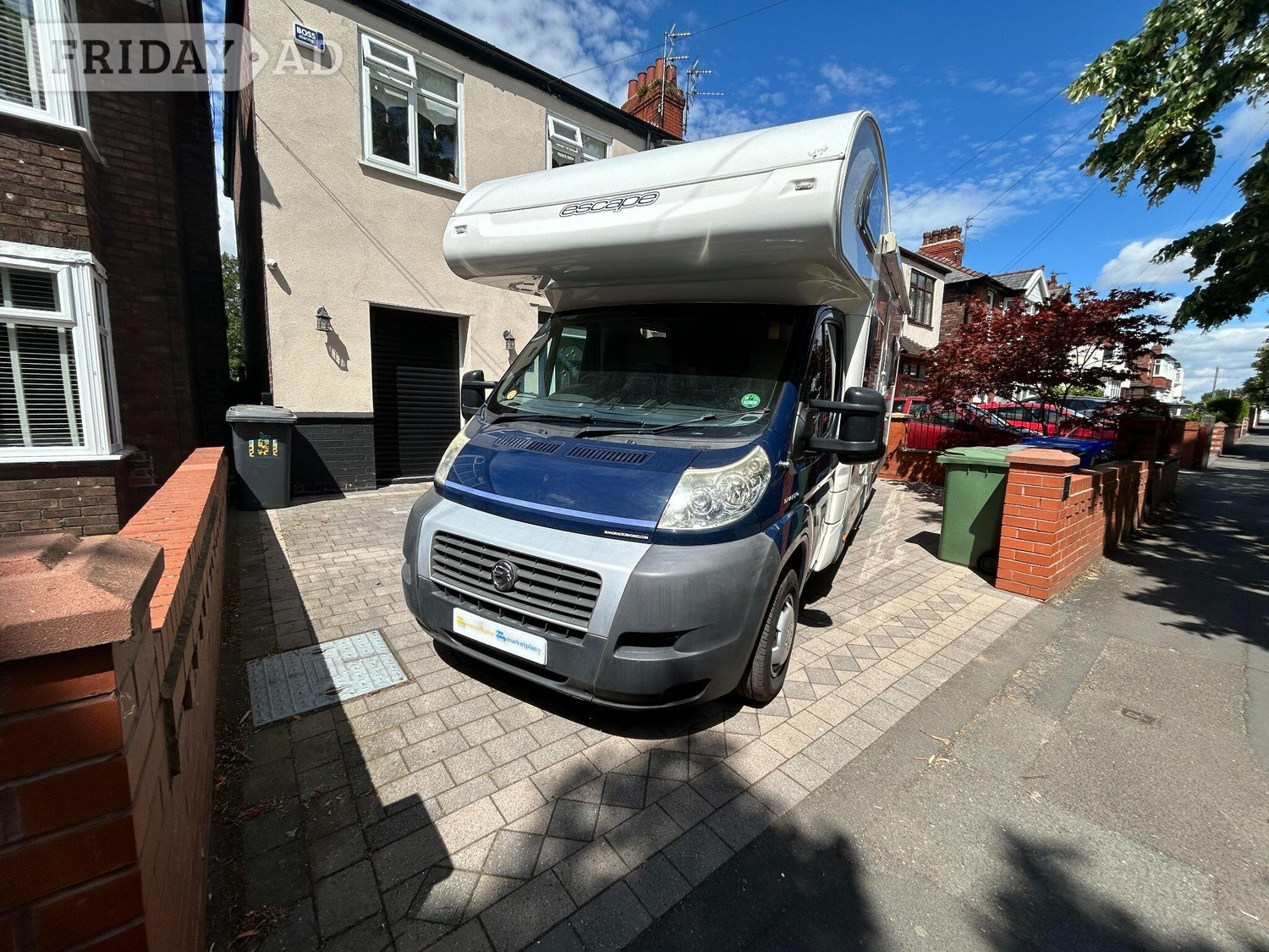 Swift Escape 686 2010 for sale in Love Clough