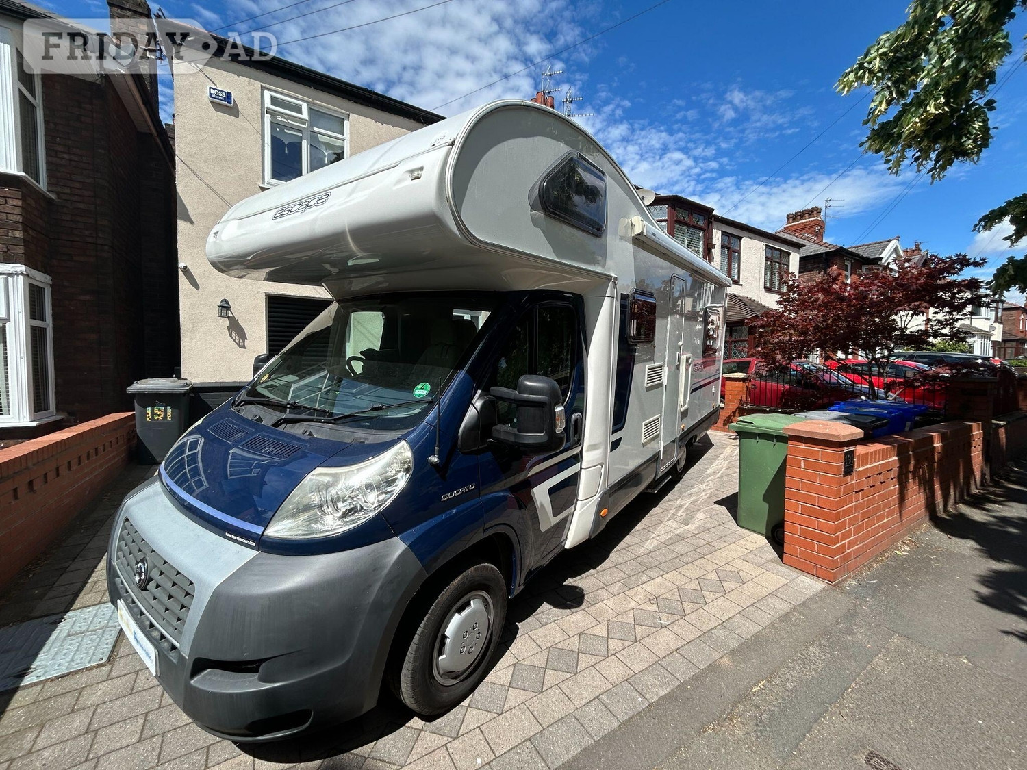 Swift Escape 686 2010 for sale - Motorhomes & Caravans in Love Clough