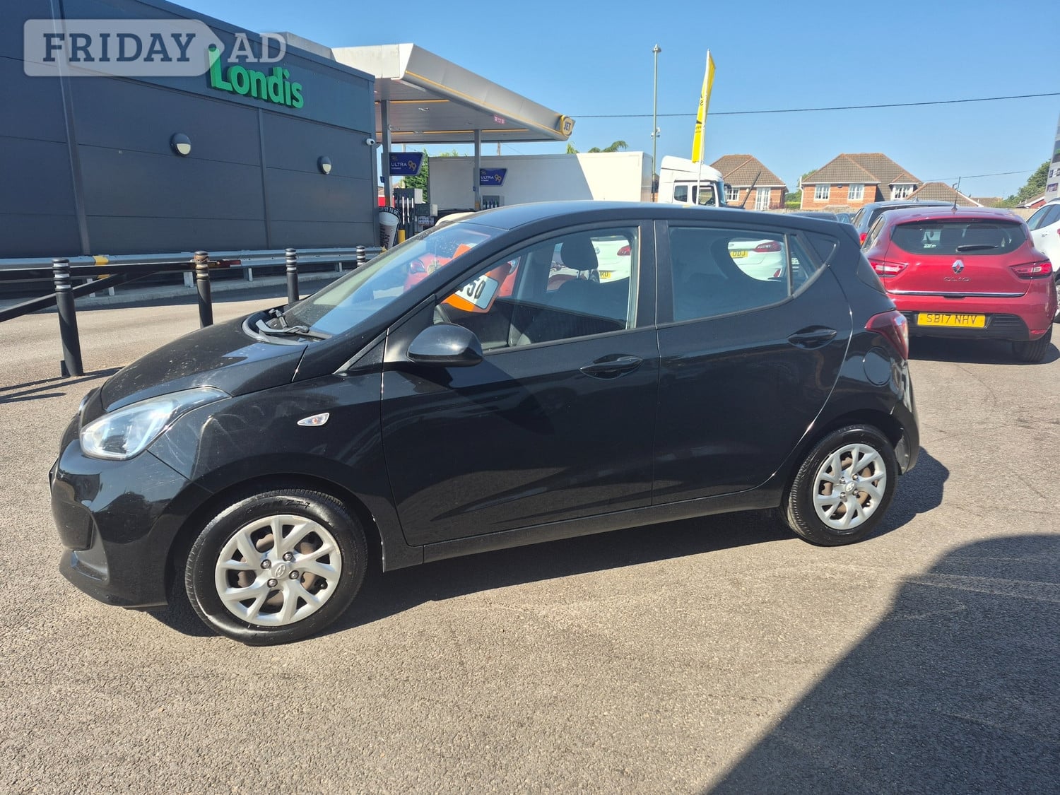 Hyundai i10 2017 - Cars in Southampton