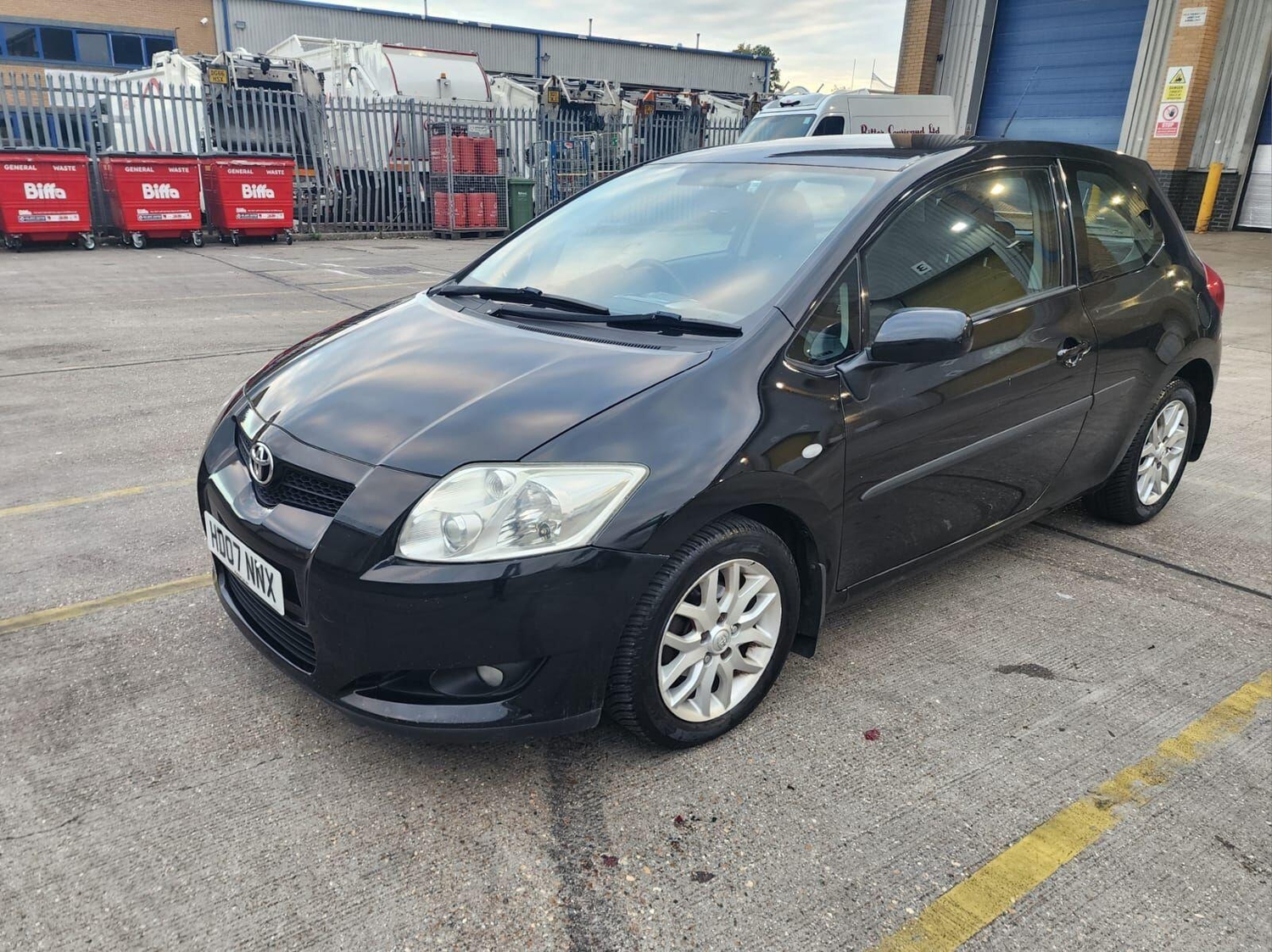 [ berth ]Toyota Auris