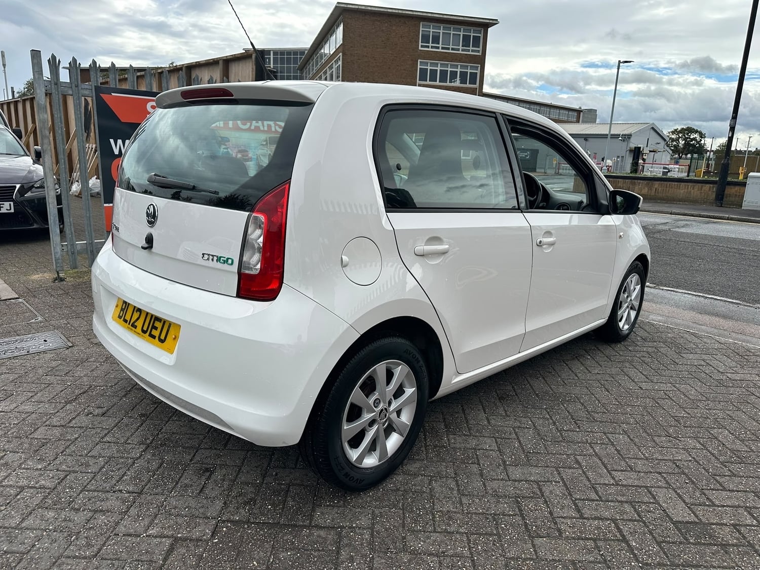 Skoda Citigo 2012 - Cars in Slough