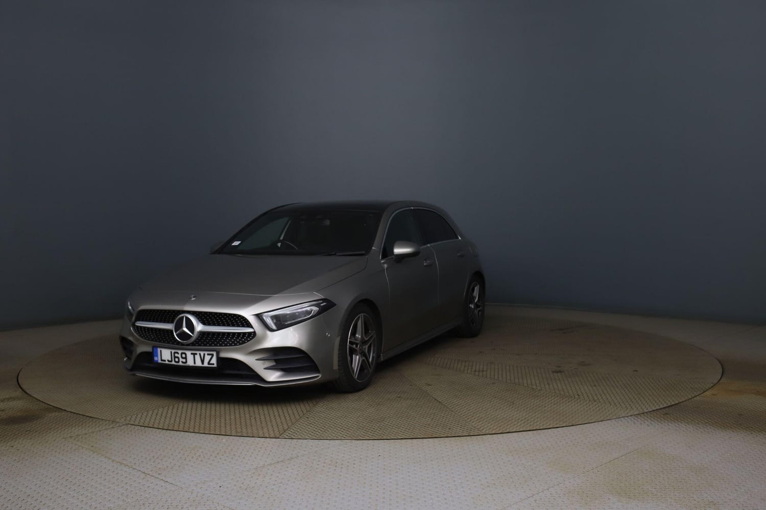 Mercedes-Benz A Class 2019 - Cars