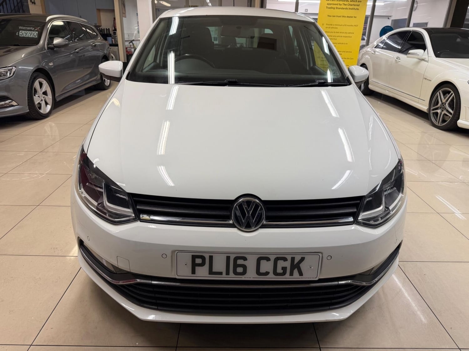 [ berth ]Volkswagen Polo
