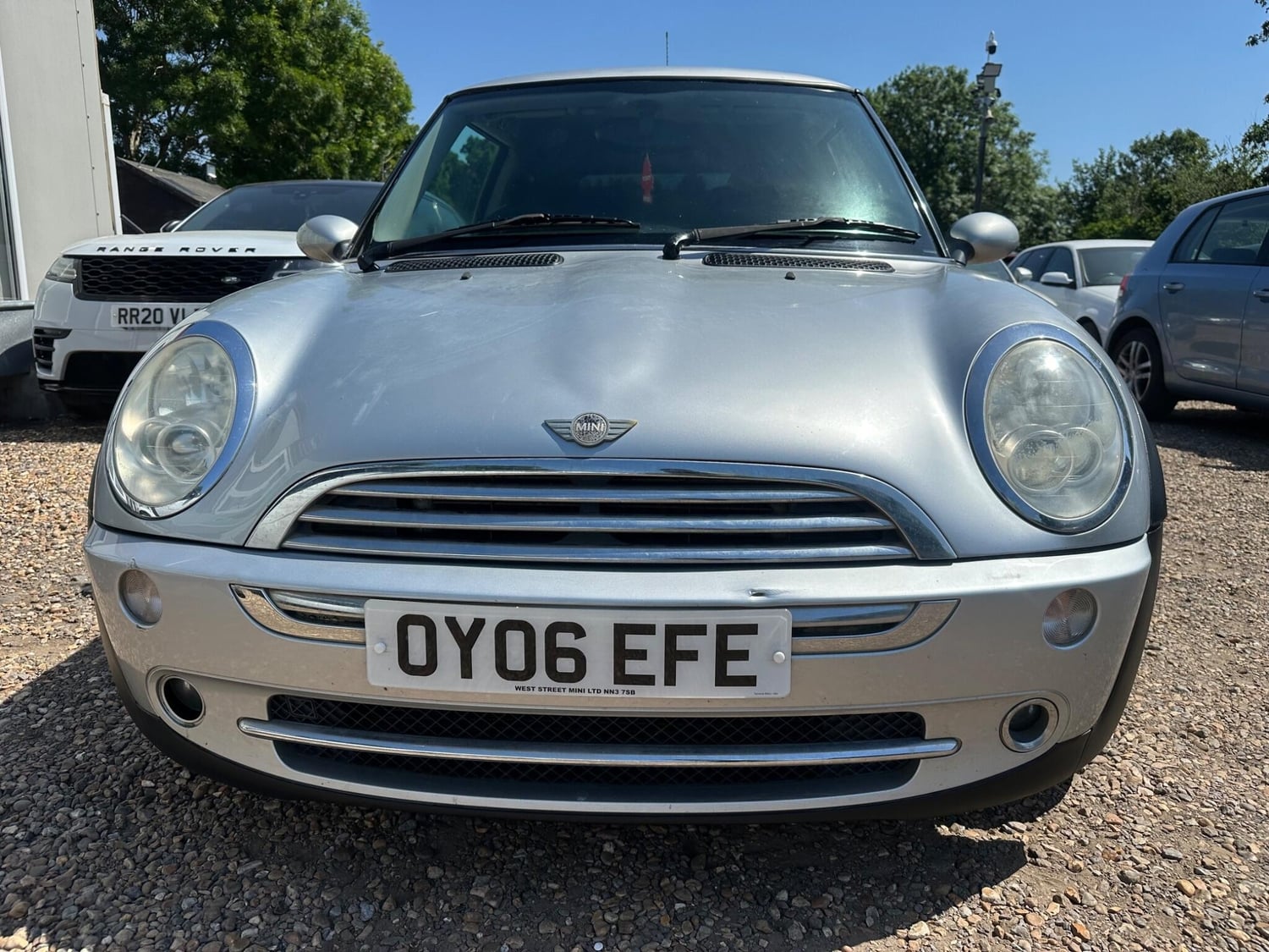 Mini Hatch Sunbury-On-Thames