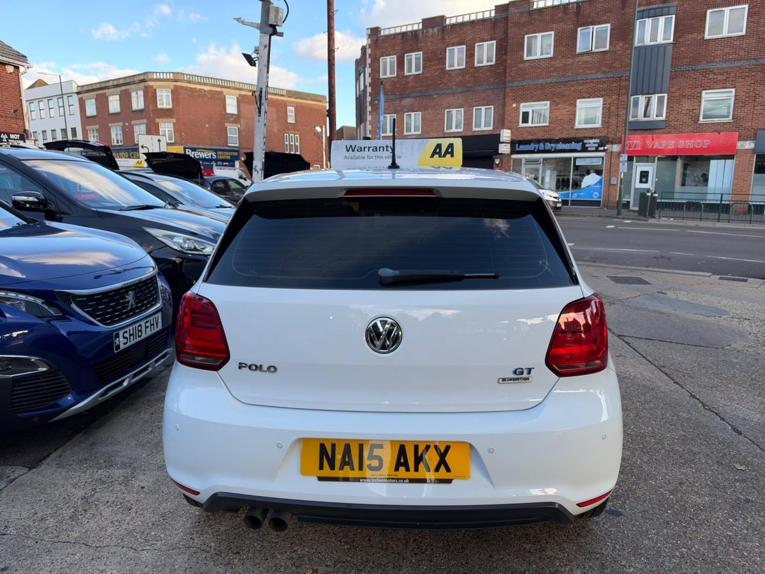 Volkswagen Polo 2015 - Cars