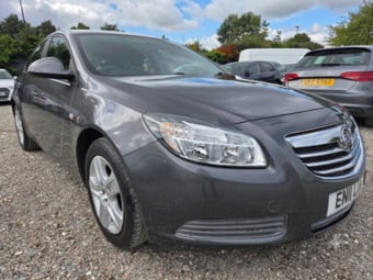 Vauxhall Insignia 2011