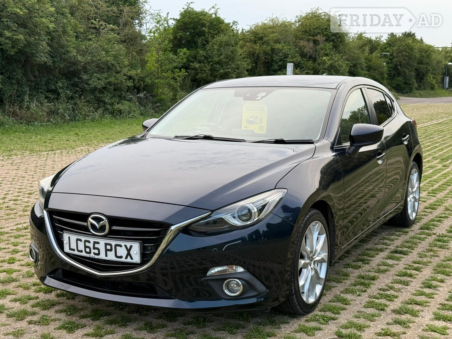 Mazda 3 2015 - Cars