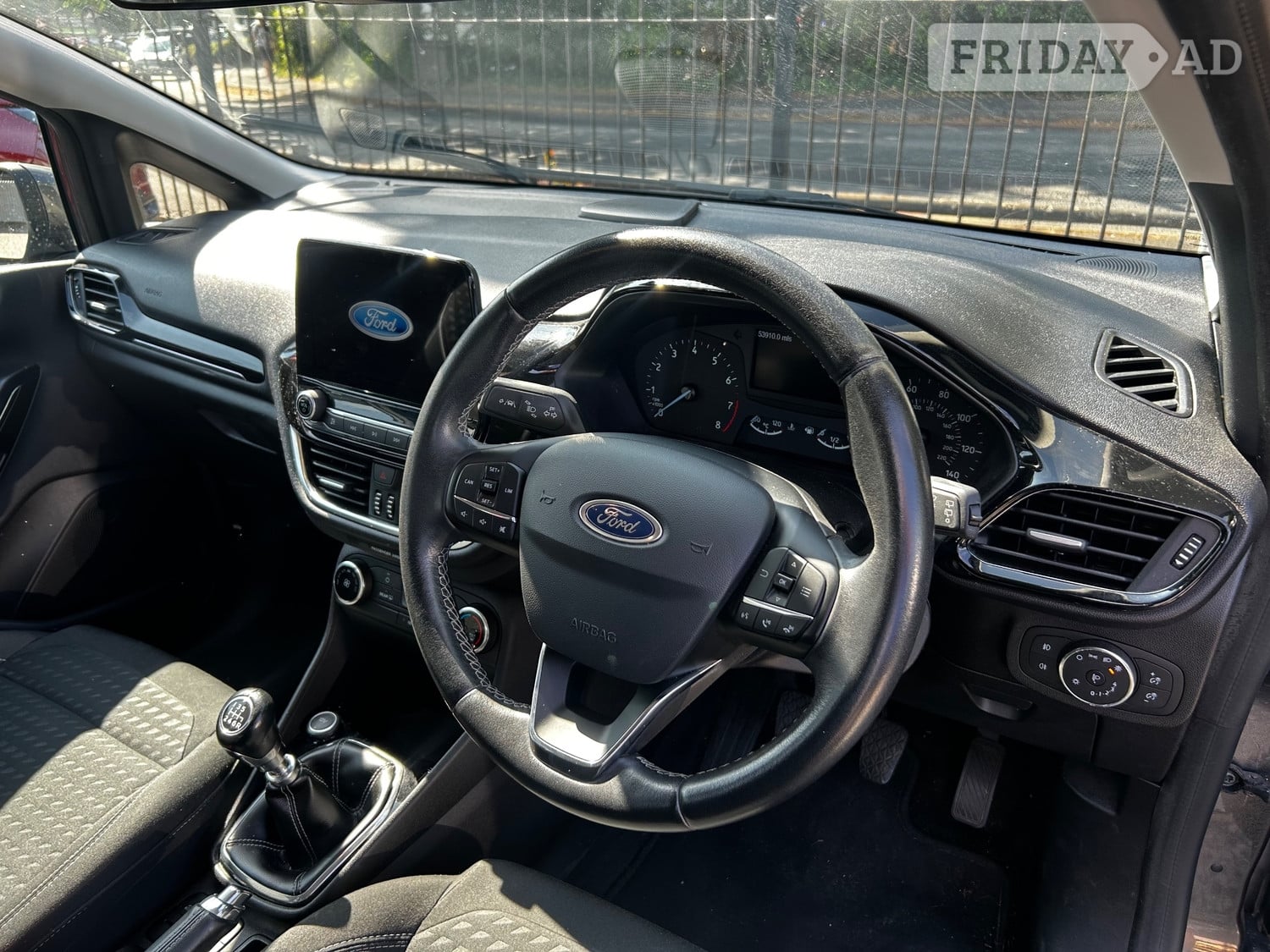 [ berth ]Ford Fiesta