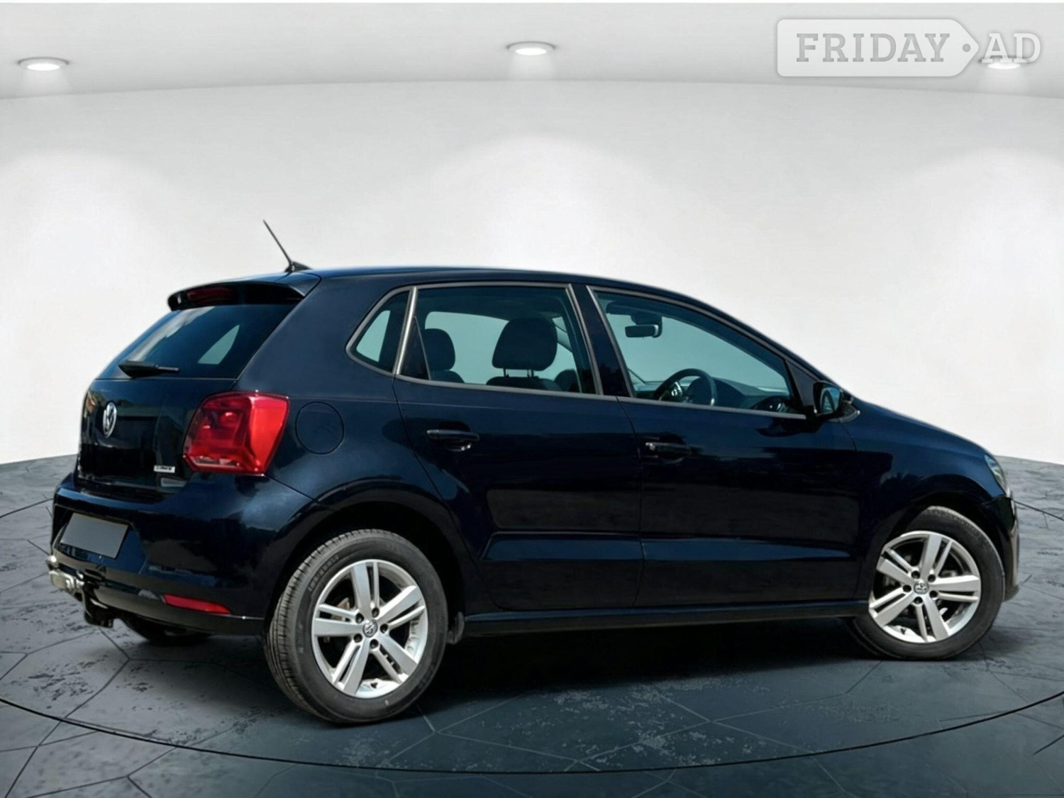 Volkswagen Polo 2016 - Cars in Walsall