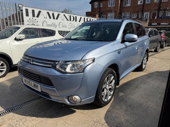Mitsubishi Outlander 2015
