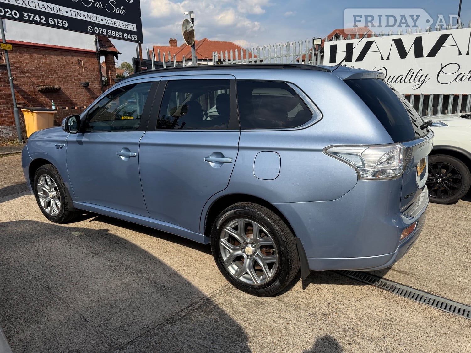[ berth ]Mitsubishi Outlander