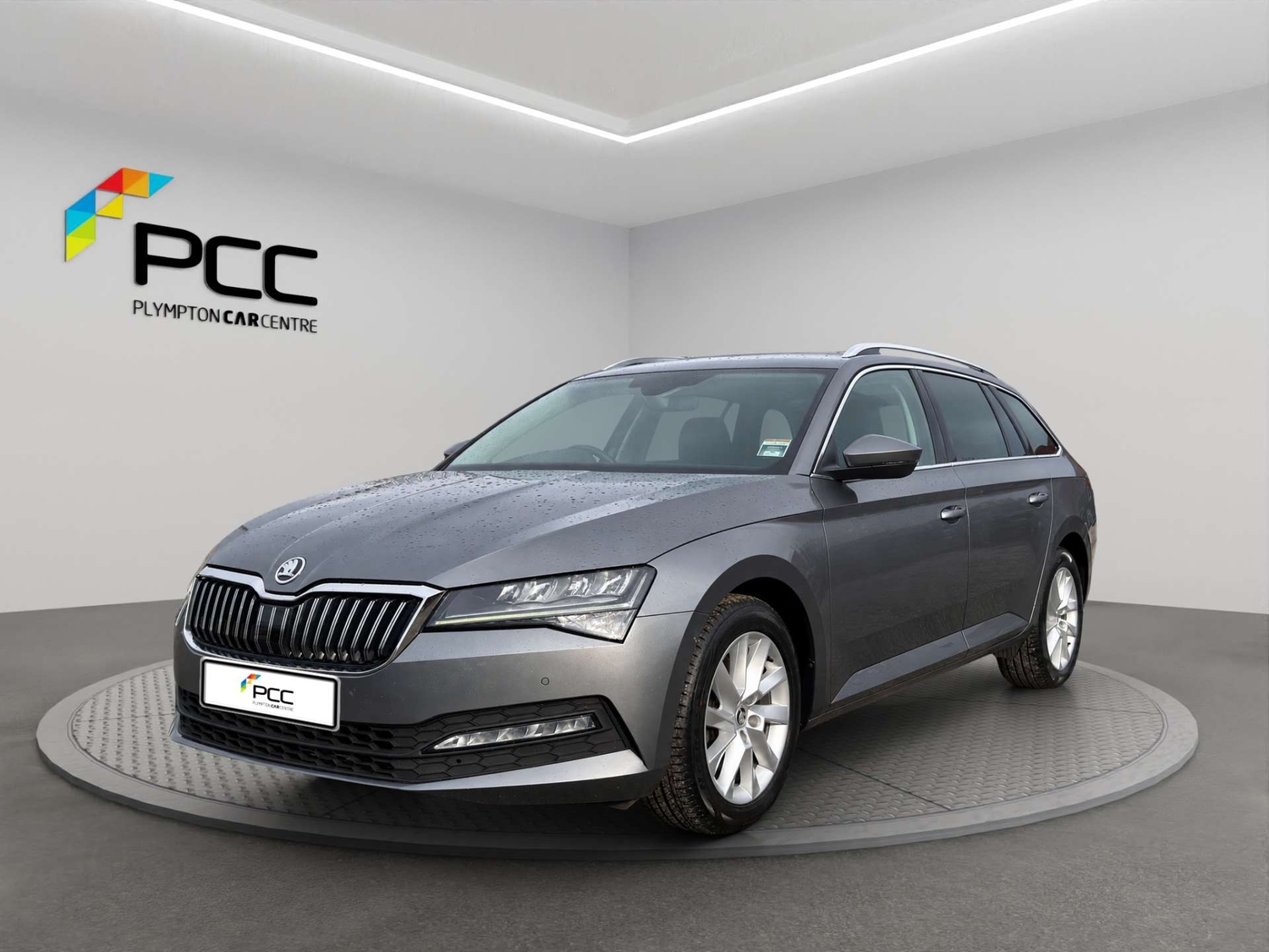 Skoda Superb 2022 - Cars in Plymouth