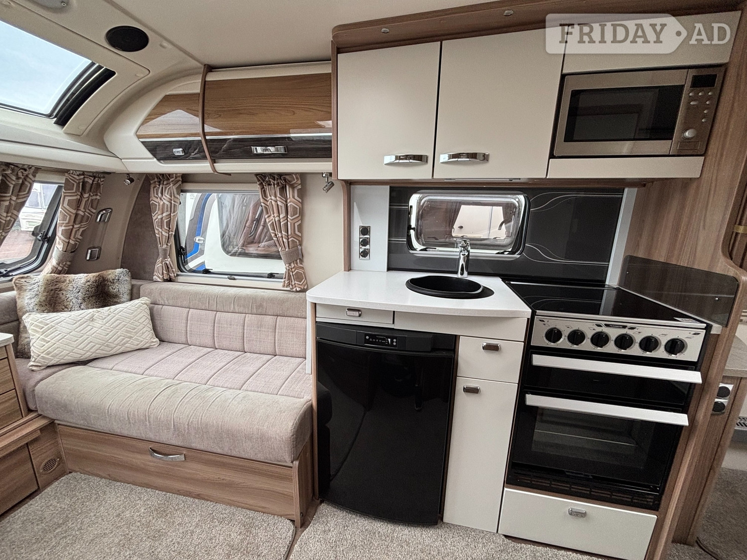 [ berth ]Swift Elegance