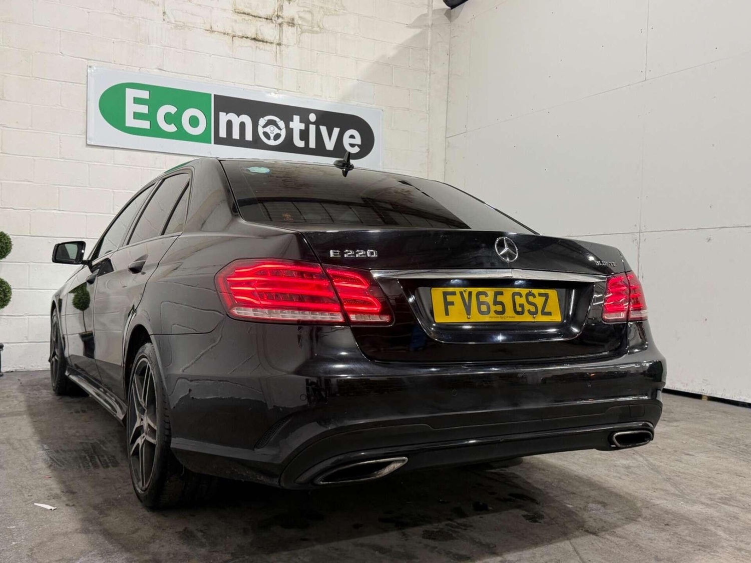 Mercedes-Benz E Class 2015 - Cars