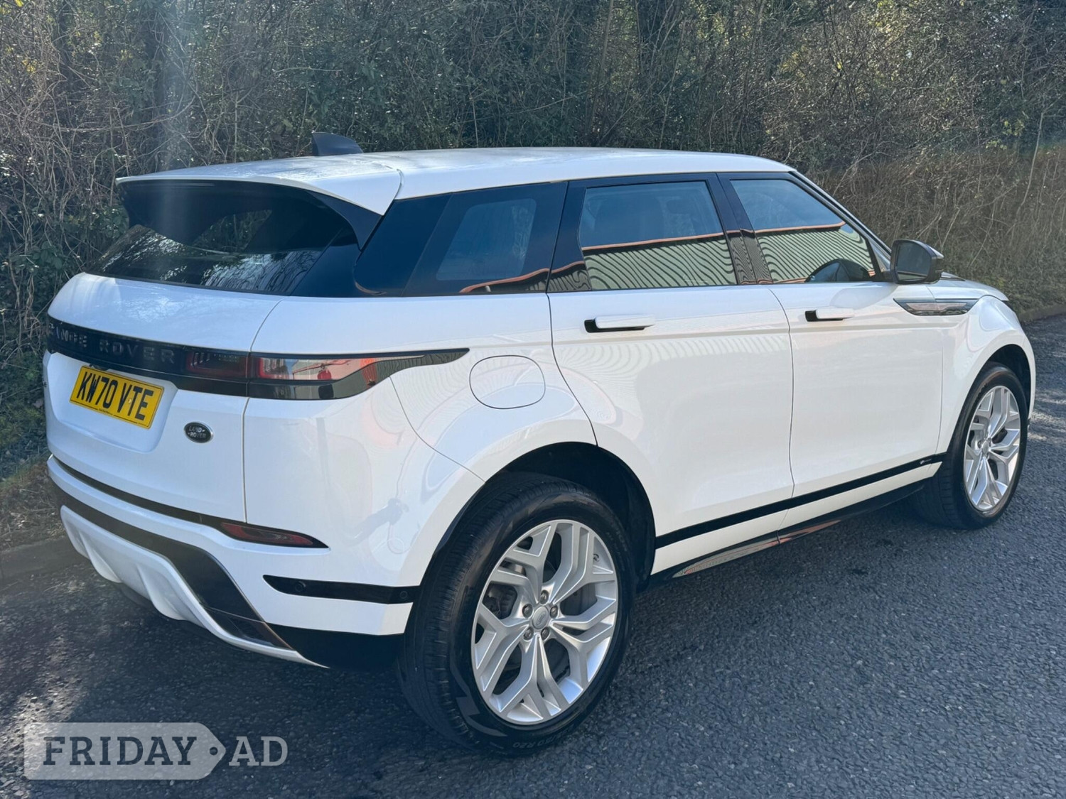 Land Rover Range Rover Evoque 2021 - Cars in Mansfield