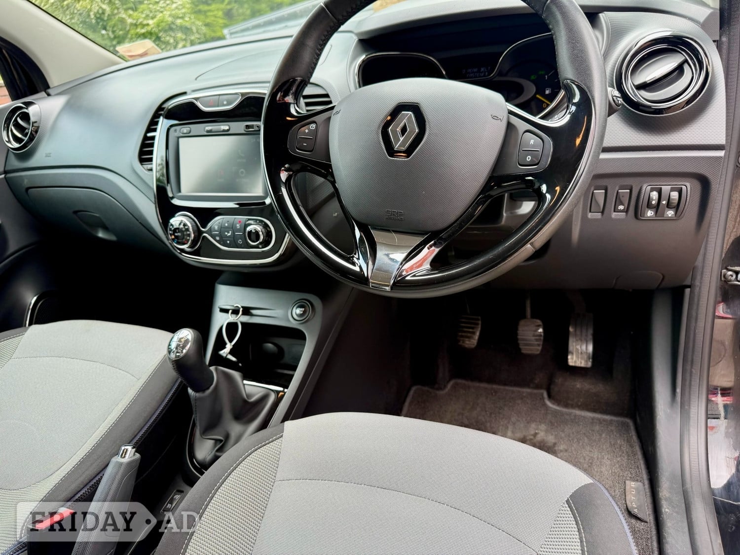 Renault Captur 2014 - Cars in Bolton