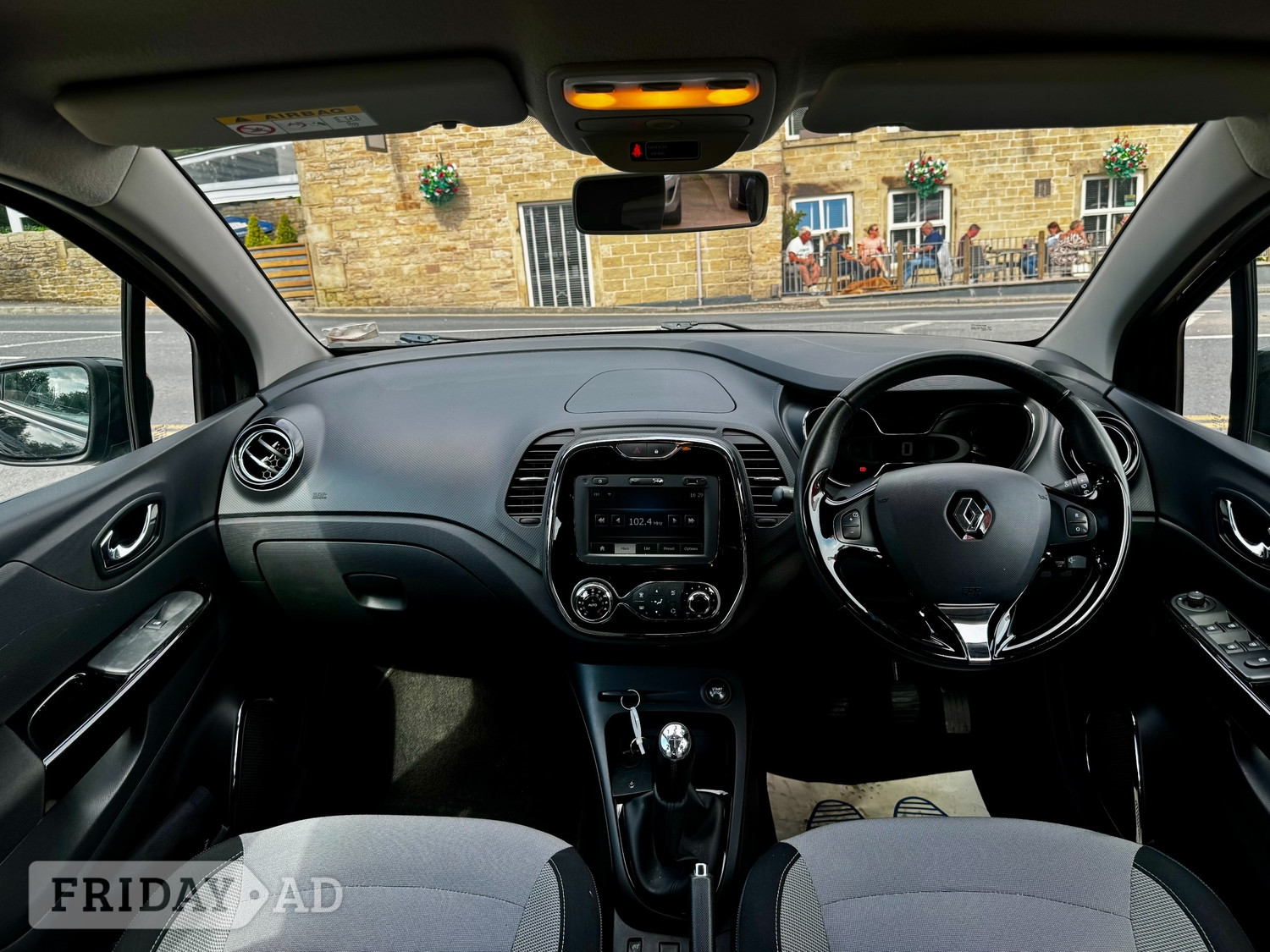 Renault Captur 2014 - Cars in Bolton