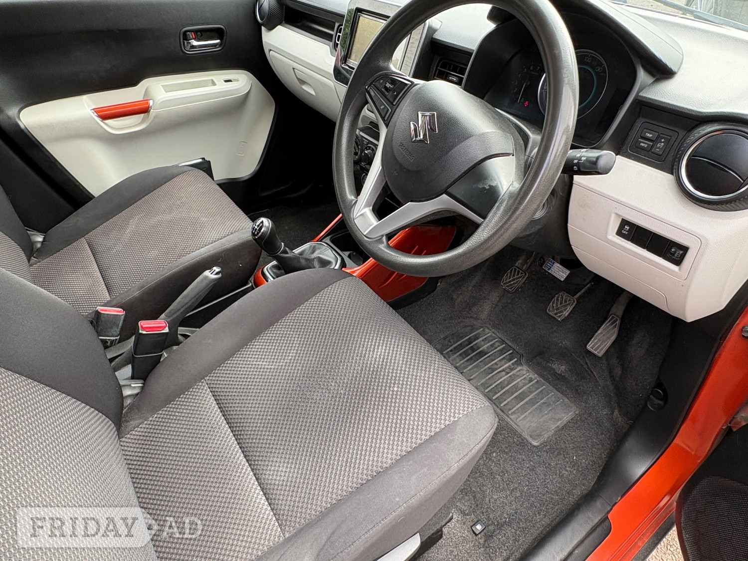 Suzuki Ignis 2017 - Cars