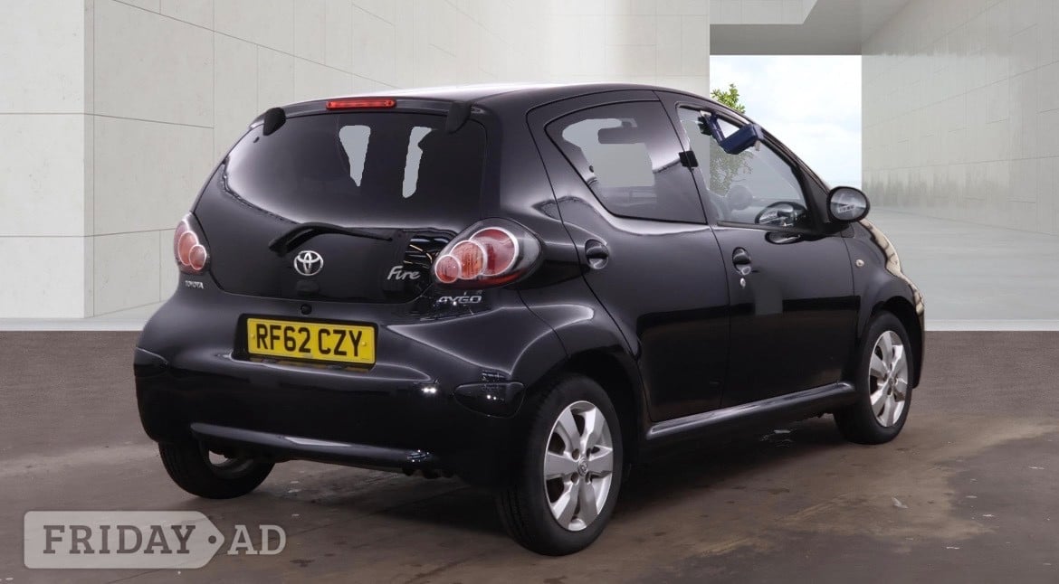 [ berth ]Toyota Aygo
