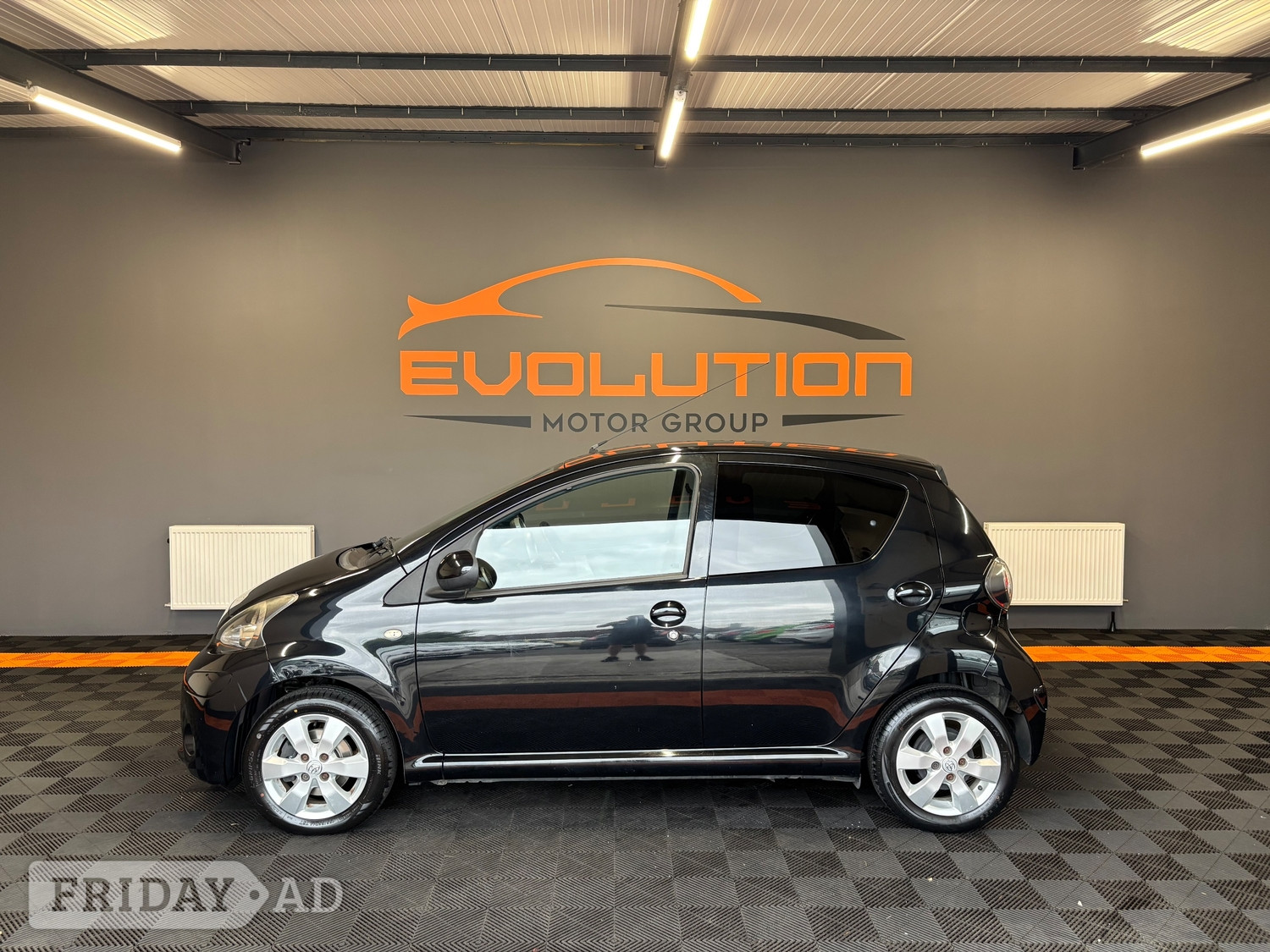 Toyota Aygo 2013 - Cars