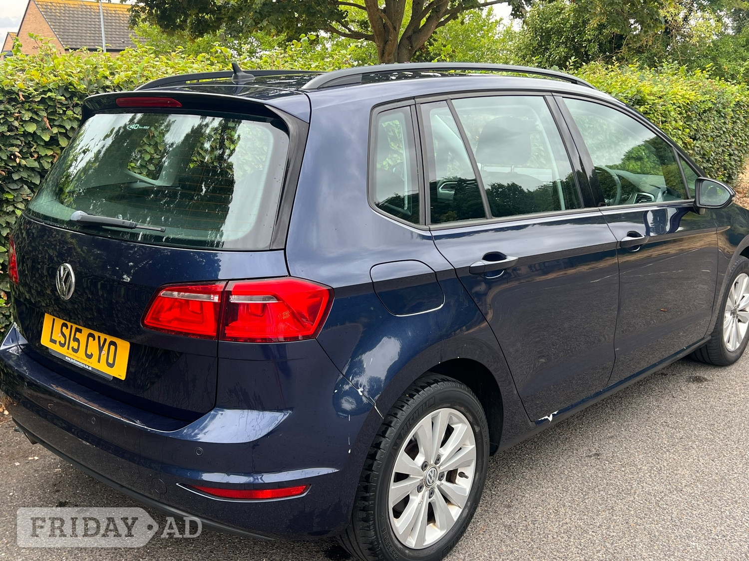 Volkswagen Golf SV 2015 - Cars
