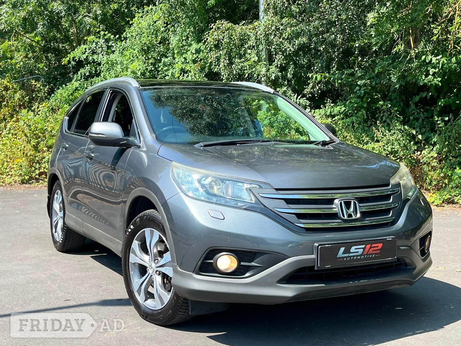 Honda CR-V 2013 in Leeds