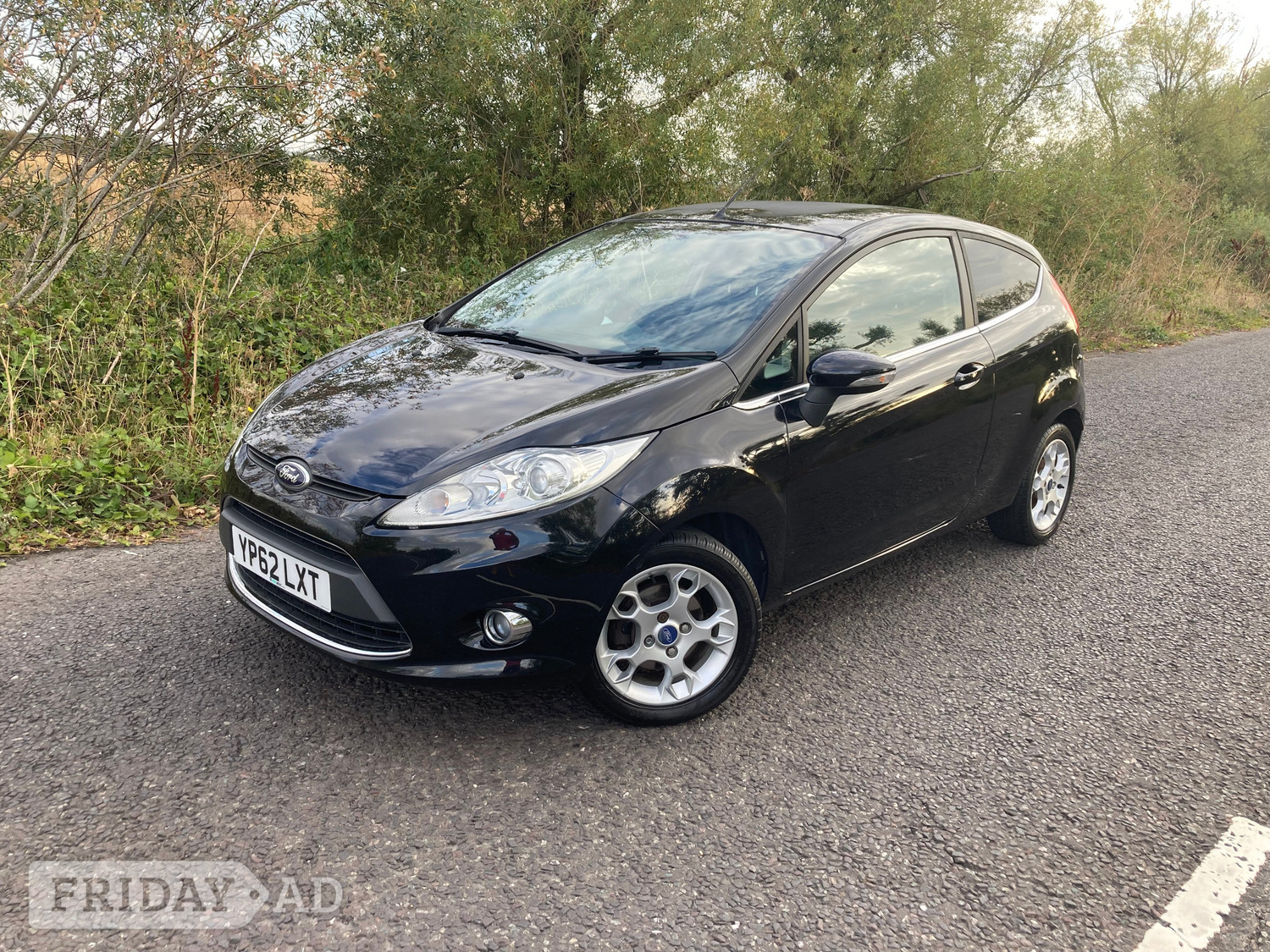 [ berth ]Ford Fiesta