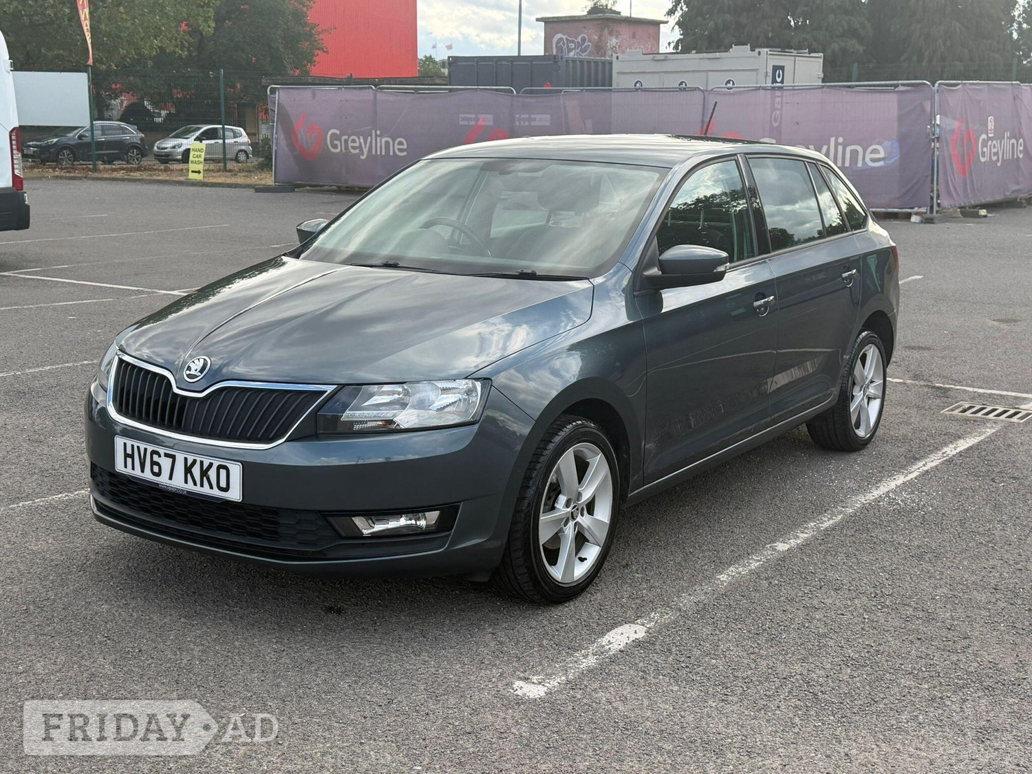 [ berth ]Skoda Rapid Spaceback