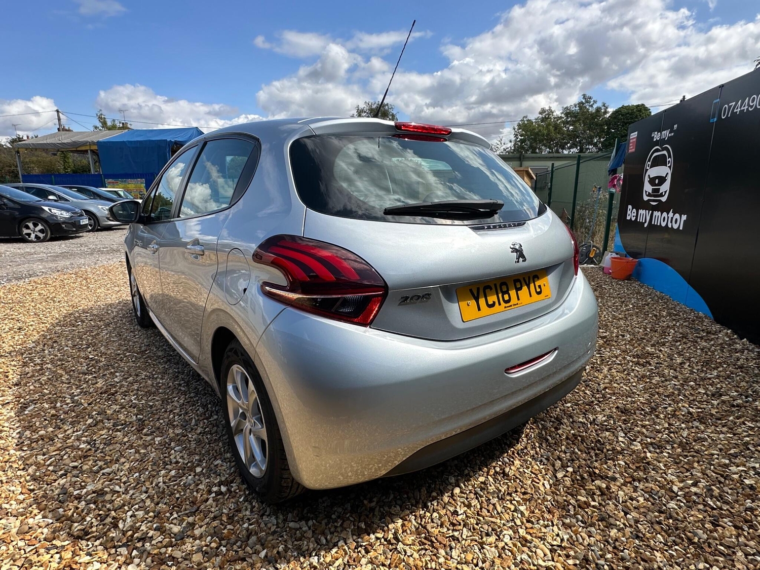 Peugeot 208 2018 - Cars in Uttoxeter