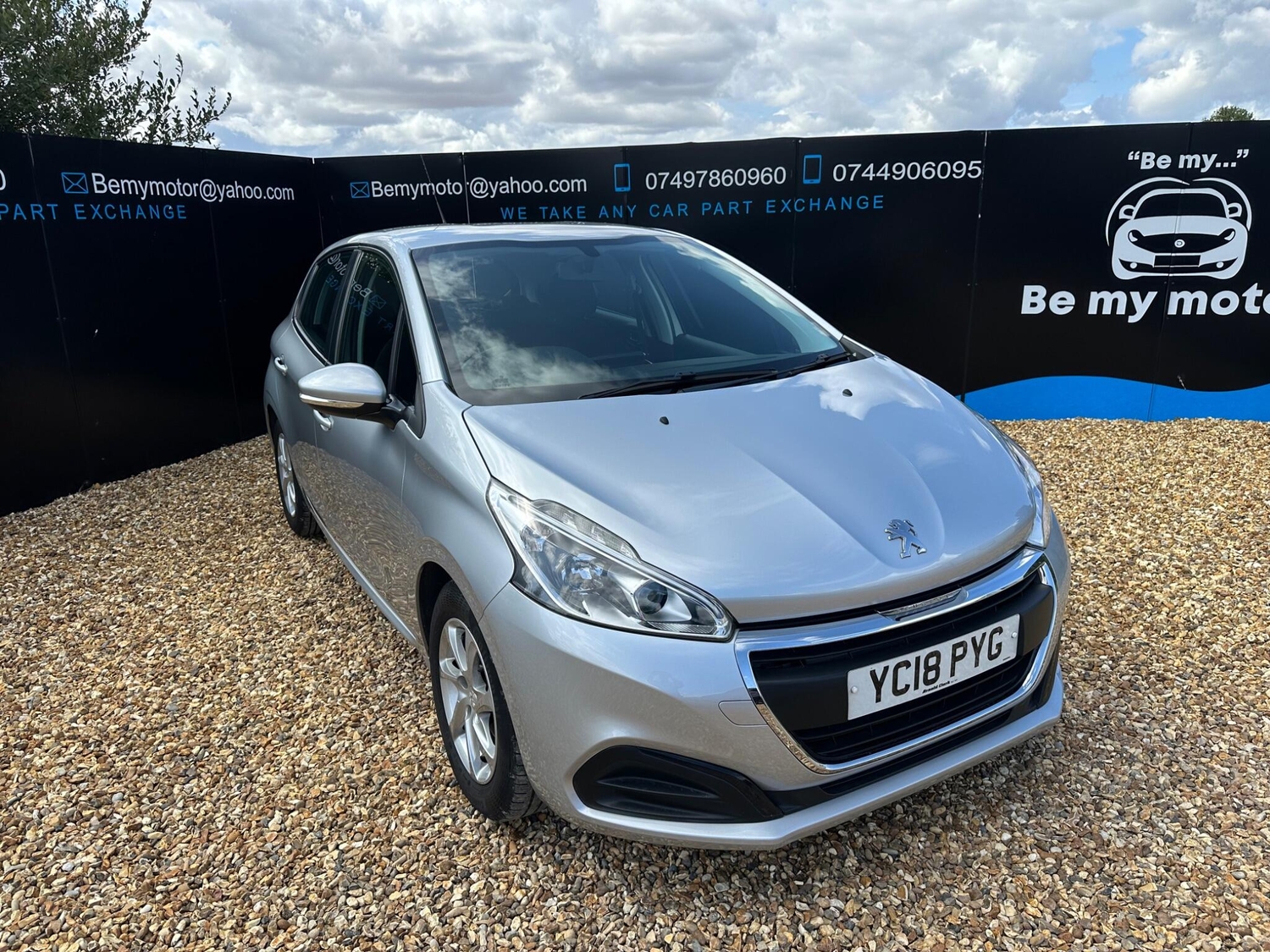 Peugeot 208 2018 - Cars