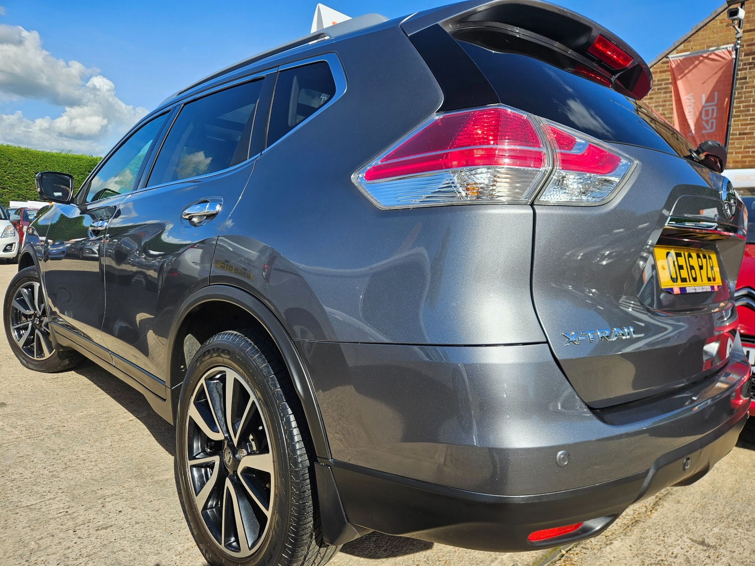 Nissan X-Trail 2016 - Cars