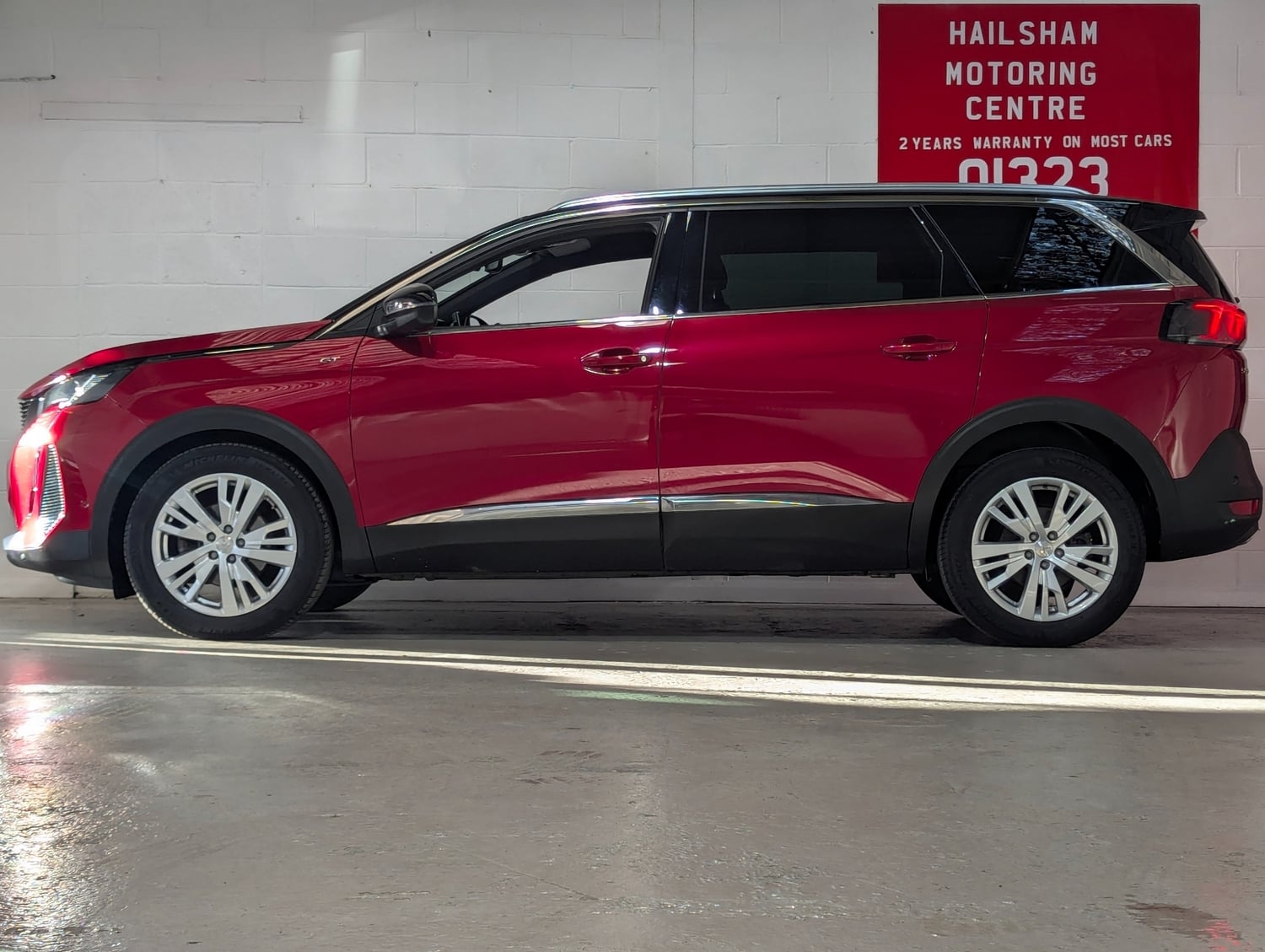 [ berth ]Peugeot 5008