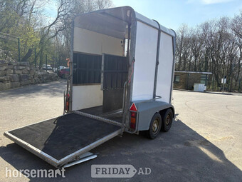 Bateson Ascot  Horse Trailer