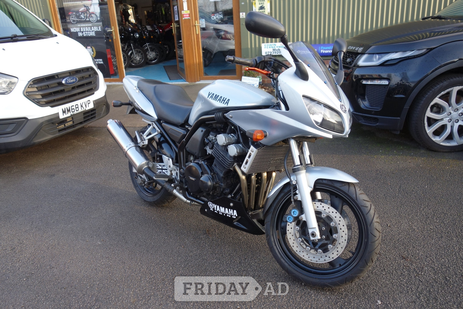 Yamaha FZS 2002 in Rugeley