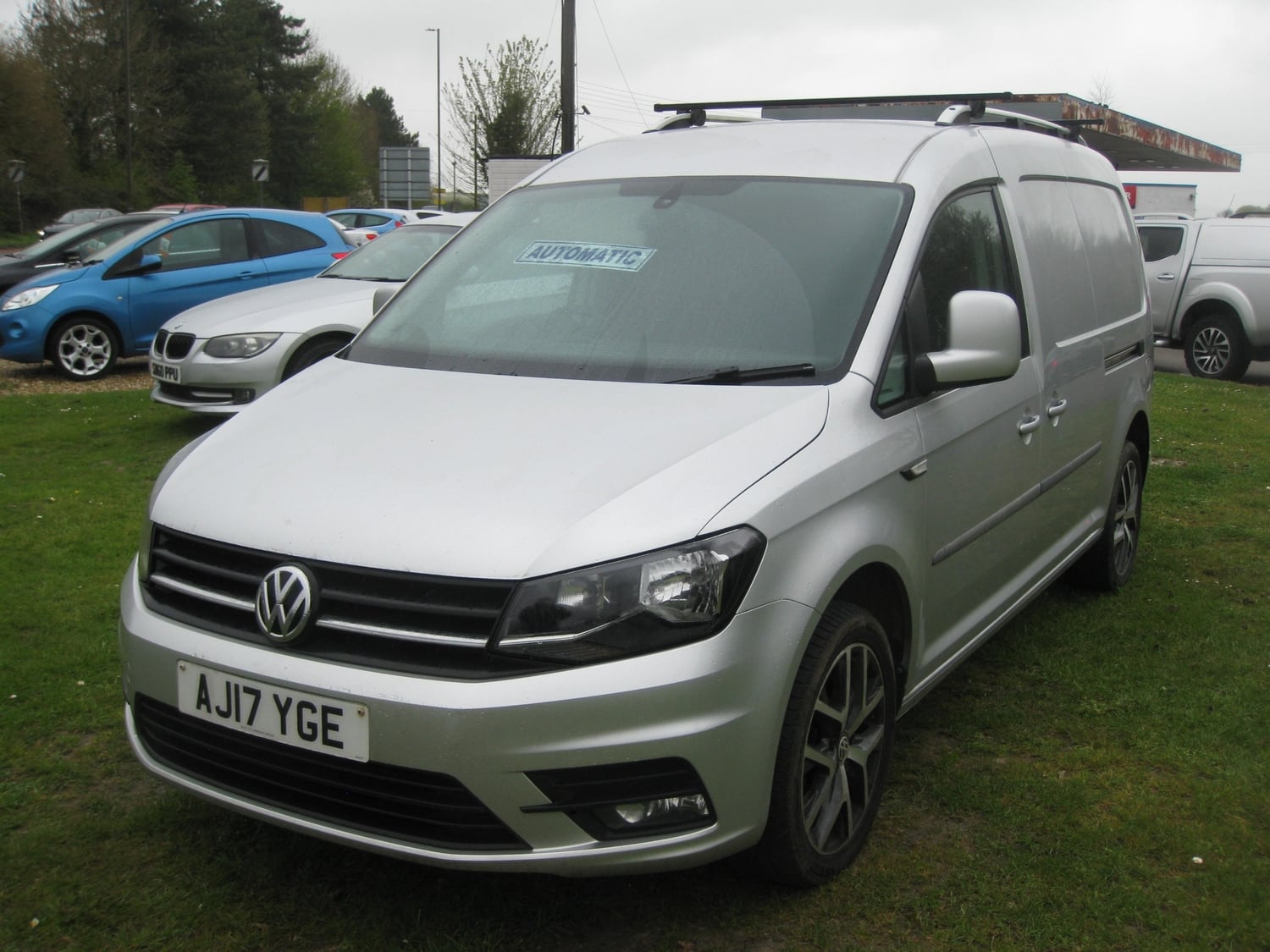 [ berth ]Volkswagen Caddy Maxi