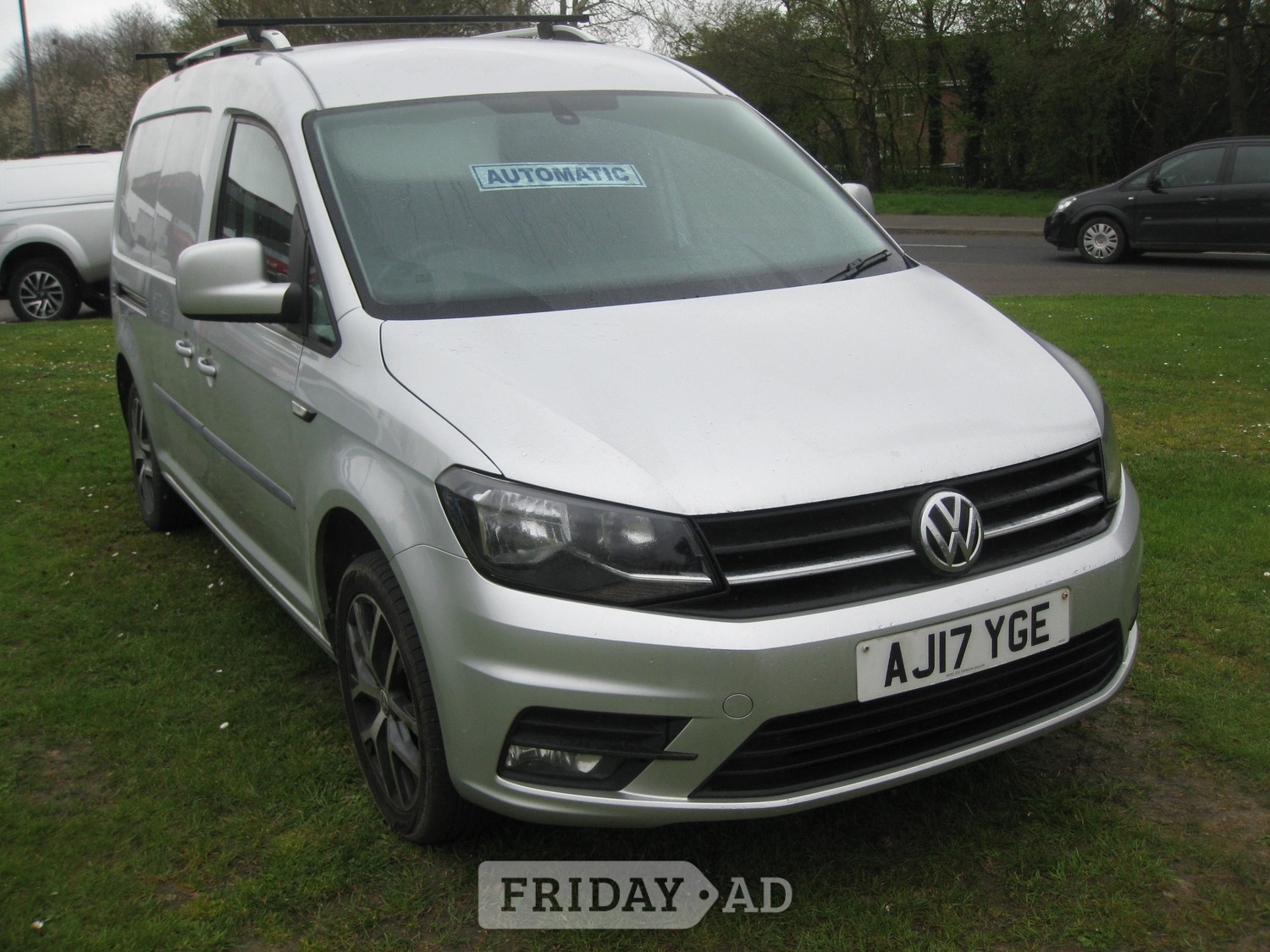 Volkswagen Caddy Maxi 2017 in Devizes