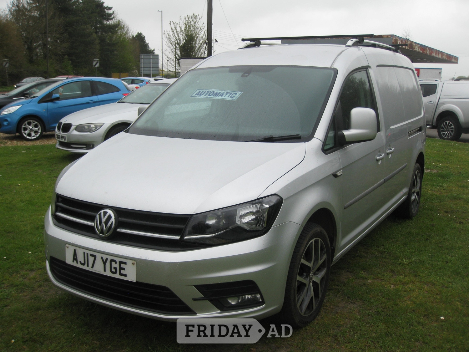 [ berth ]Volkswagen Caddy Maxi