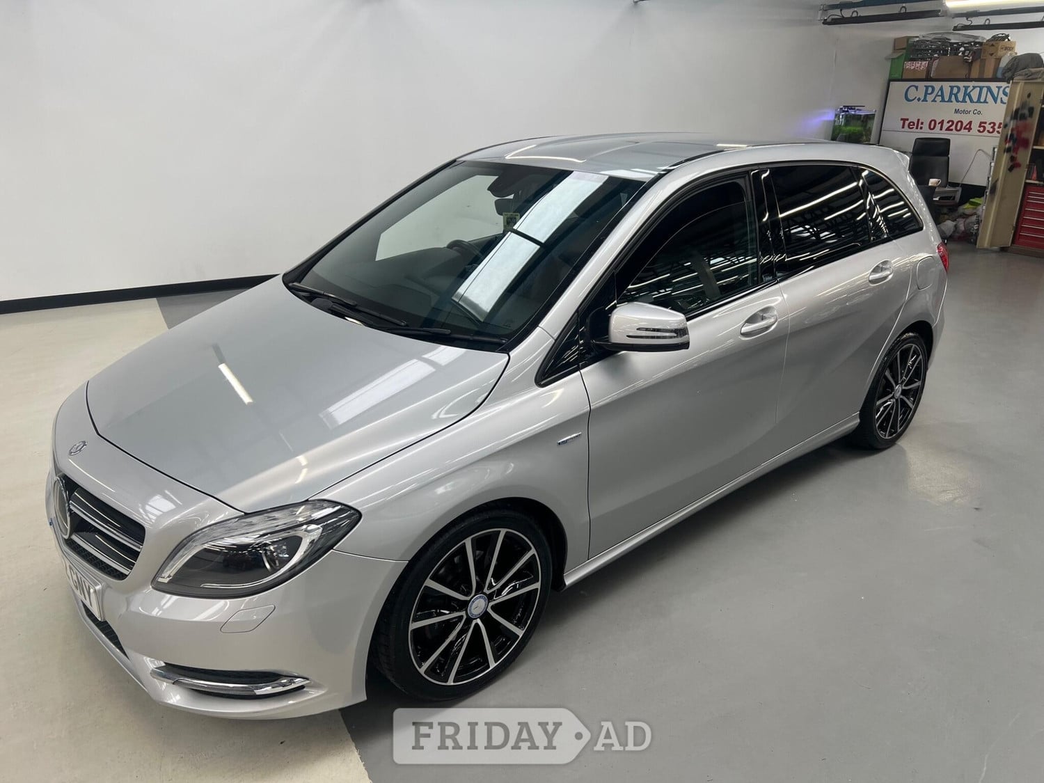 [ berth ]Mercedes-Benz B Class