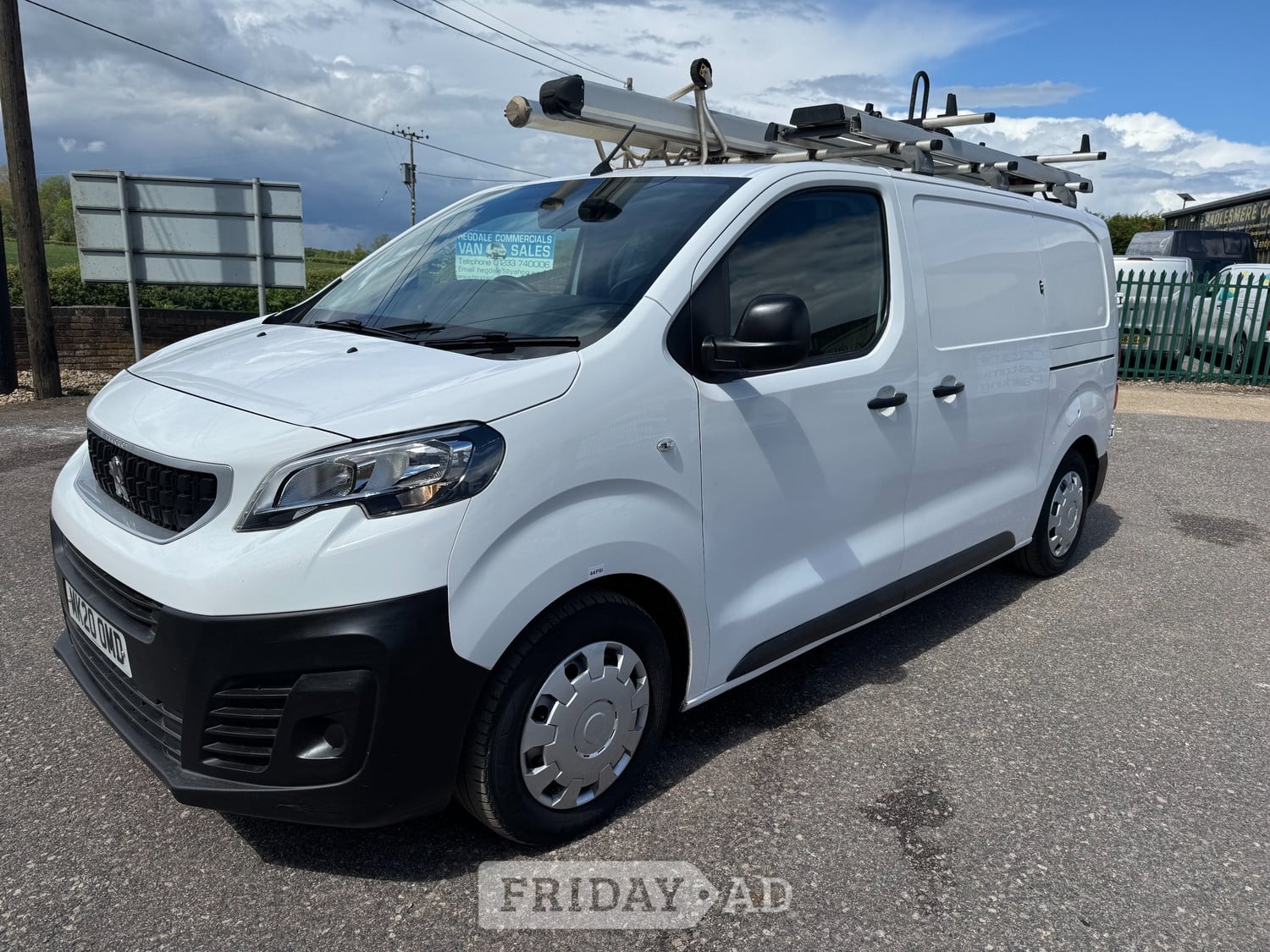 [ berth ]Peugeot Expert