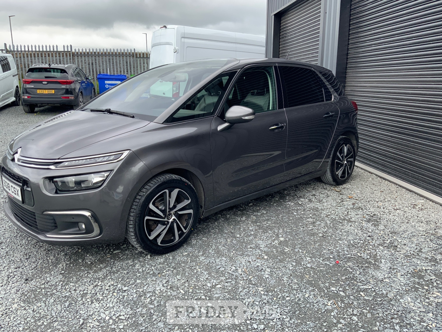 [ berth ]Citroen C4 Picasso