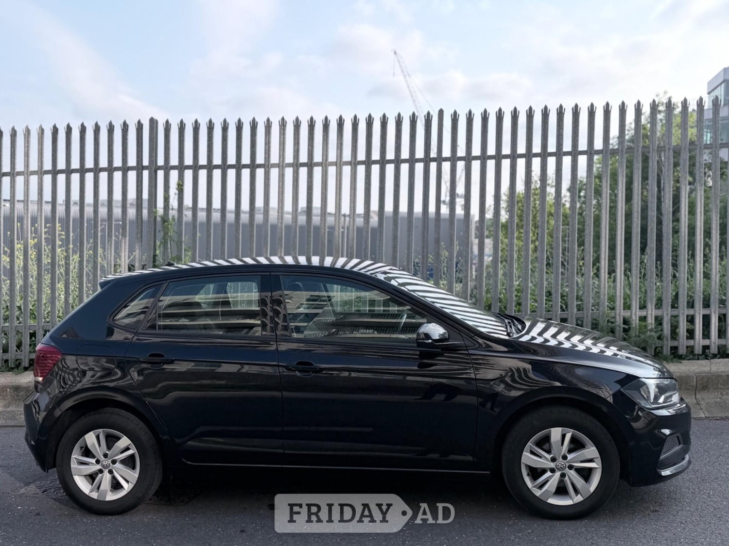 [ berth ]Volkswagen Polo