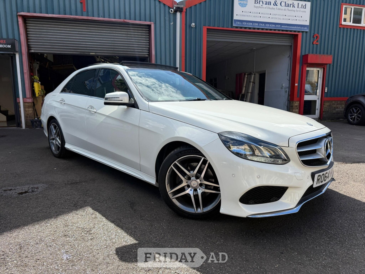 [ berth ]Mercedes-Benz E Class