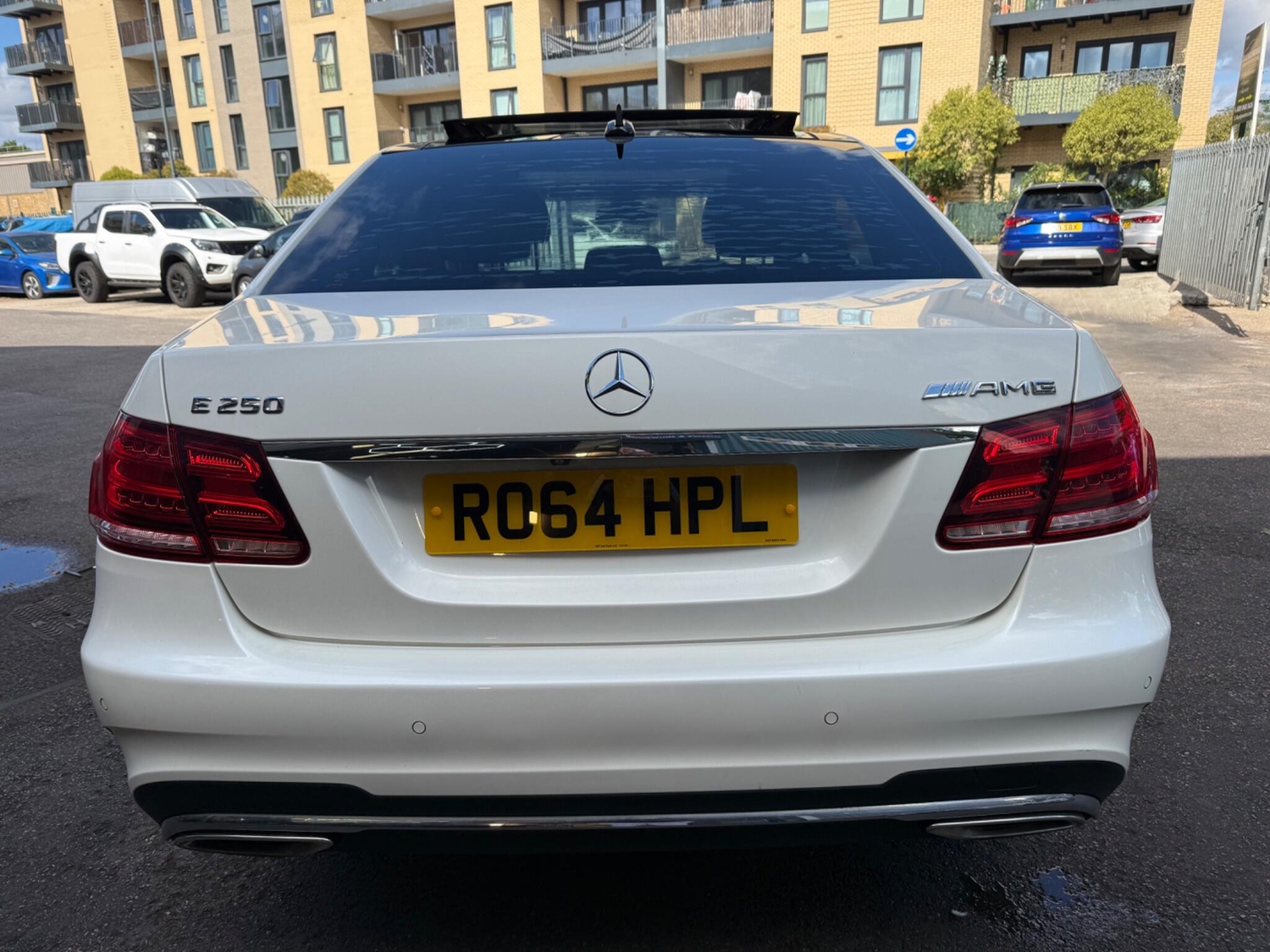 Mercedes-Benz E Class 2014 - Cars in Barnet