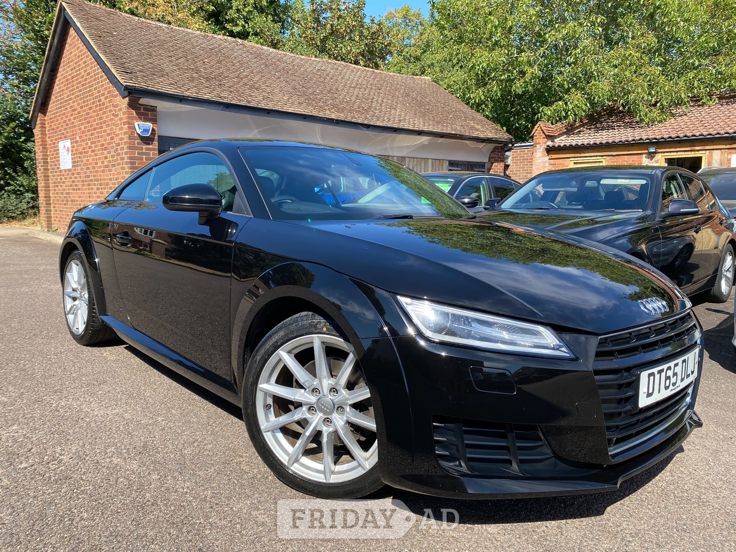 Audi TT 2016 in Hitchin