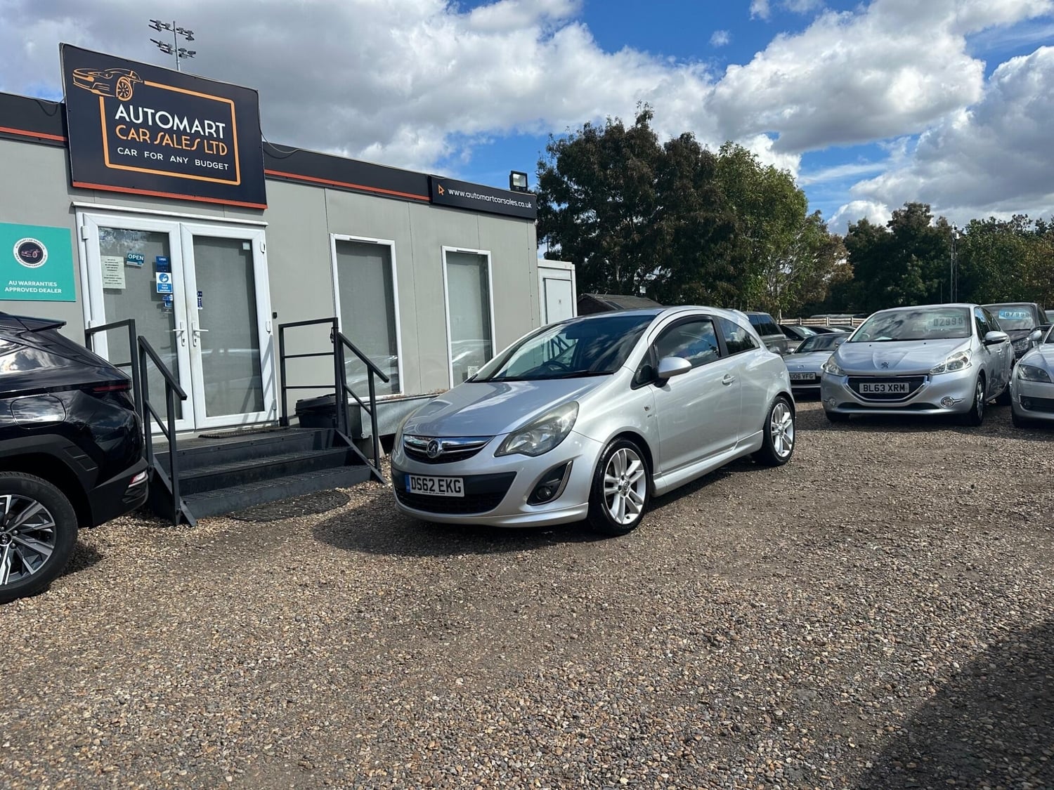 [ berth ]Vauxhall Corsa